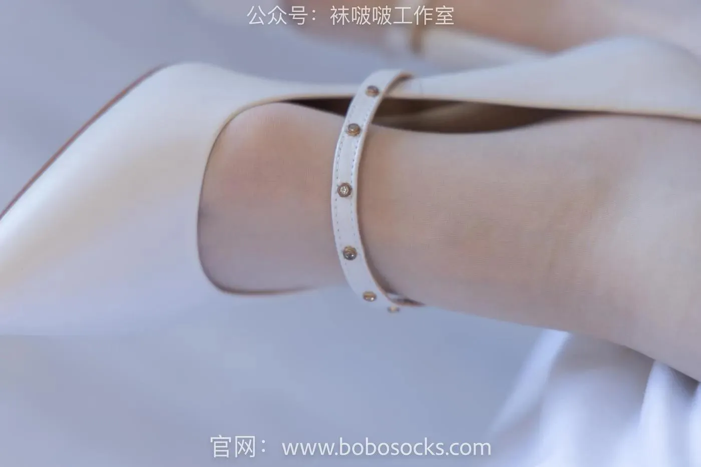 [BoBoSocks袜啵啵]NO.106 稚予-高跟鞋、肉丝 [140P]插图
